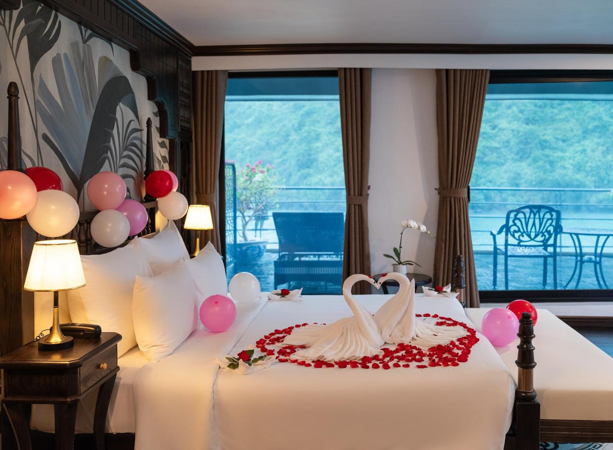 Hotel Era Premium Cruises Halong Ha Long Exteriér fotografie