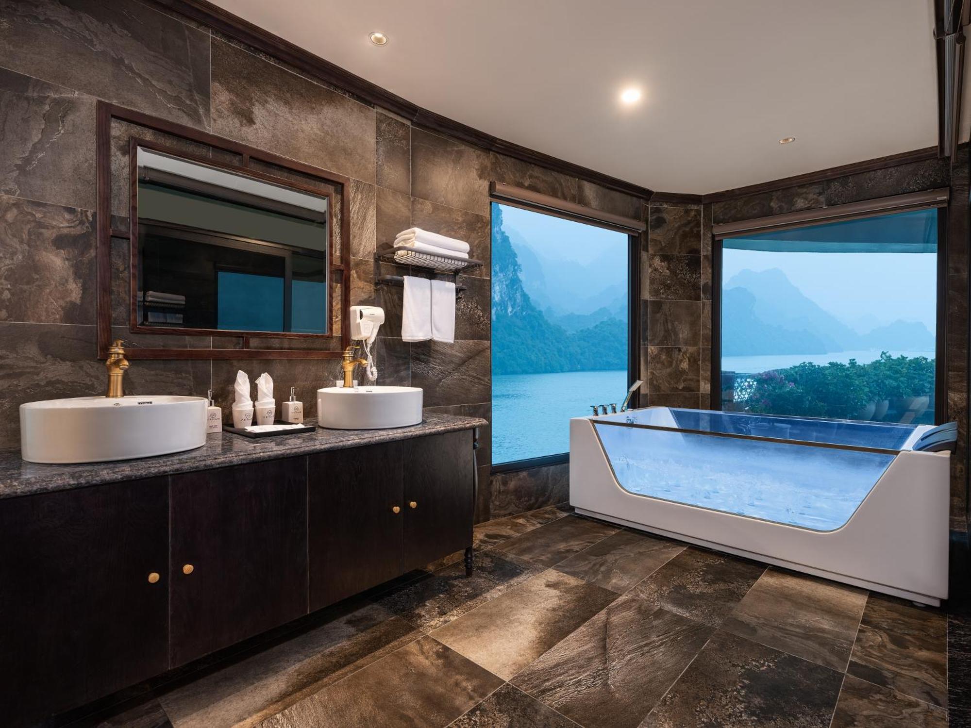 Hotel Era Premium Cruises Halong Ha Long Exteriér fotografie