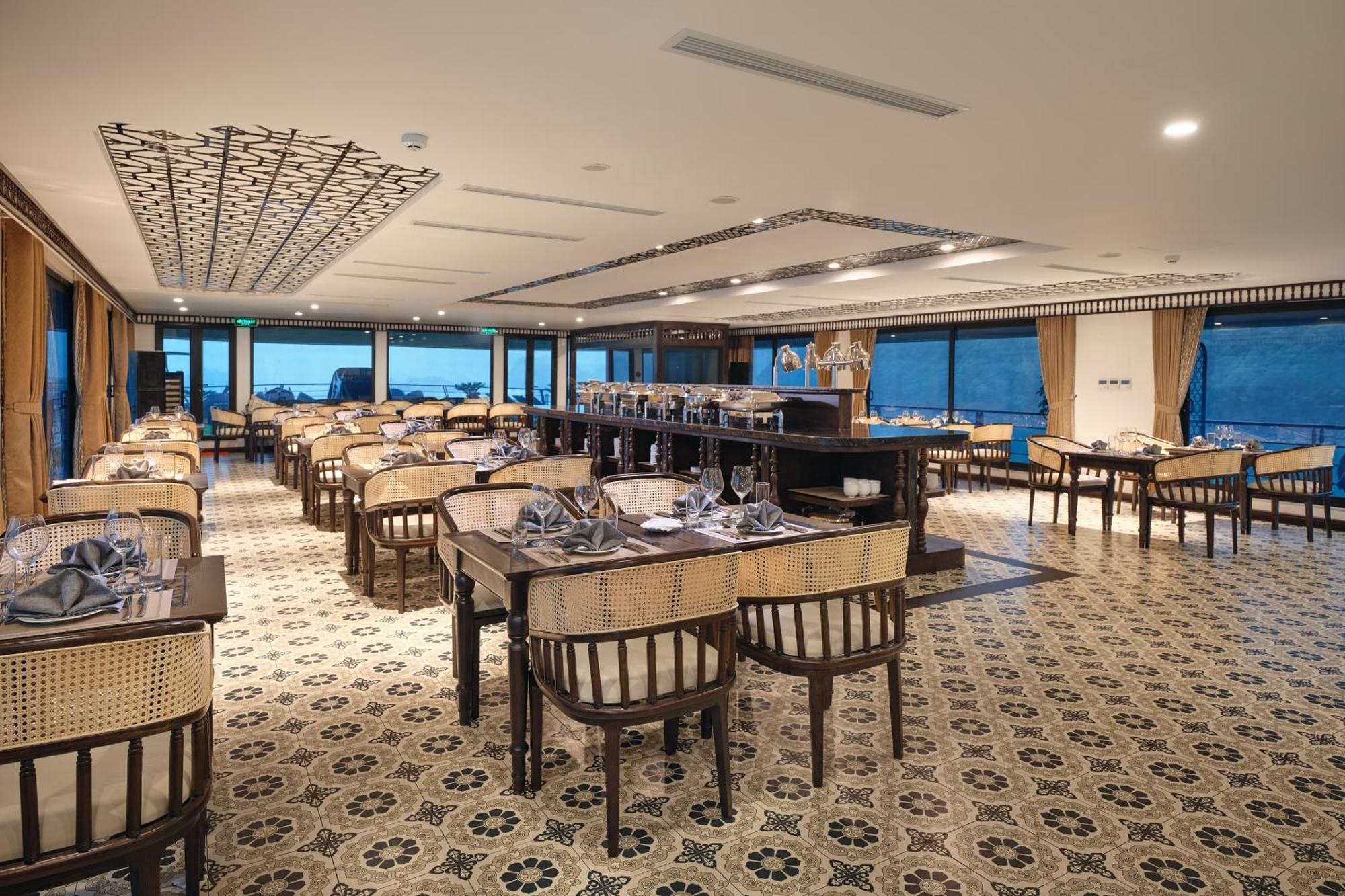 Hotel Era Premium Cruises Halong Ha Long Exteriér fotografie