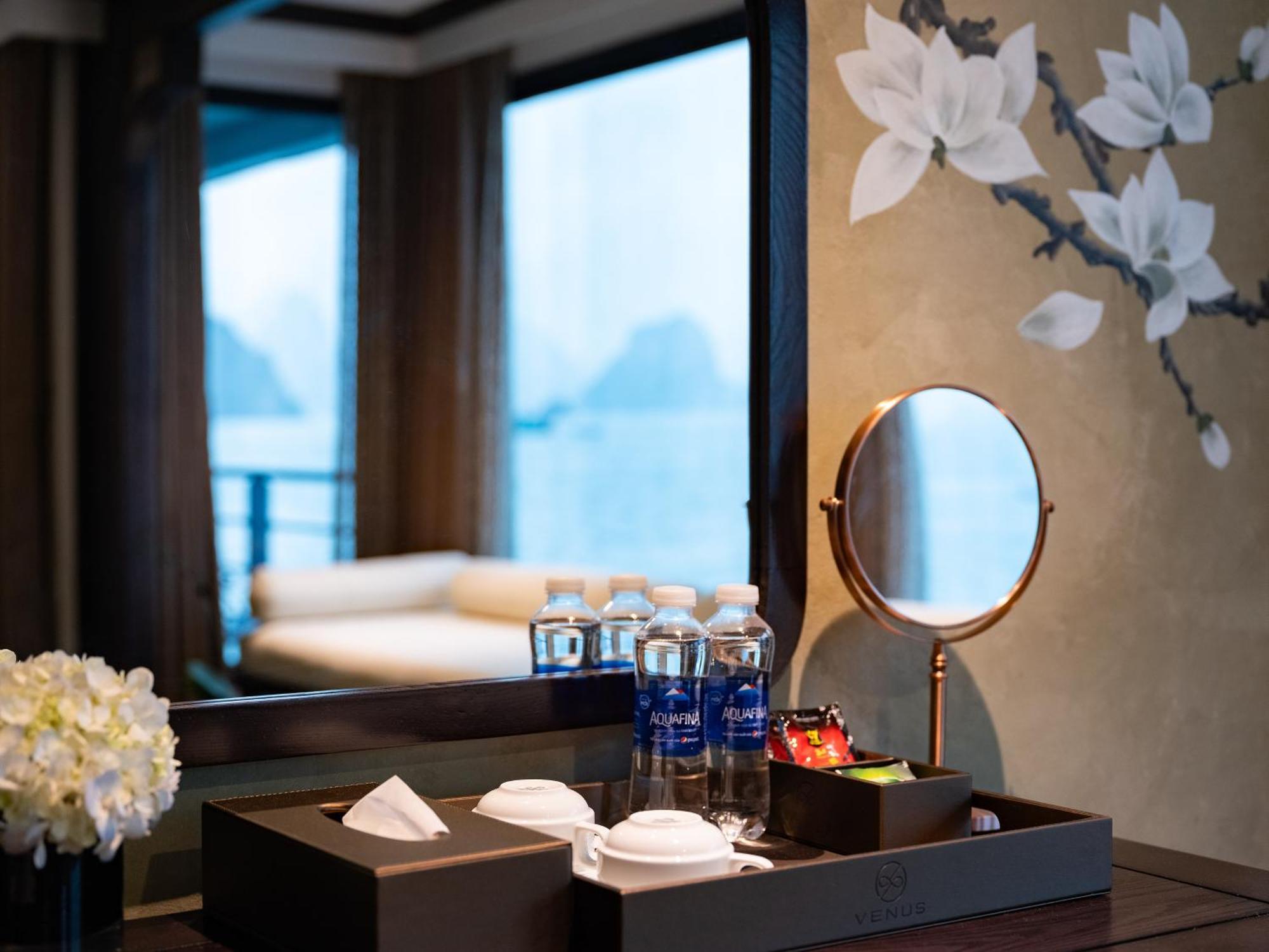 Hotel Era Premium Cruises Halong Ha Long Exteriér fotografie