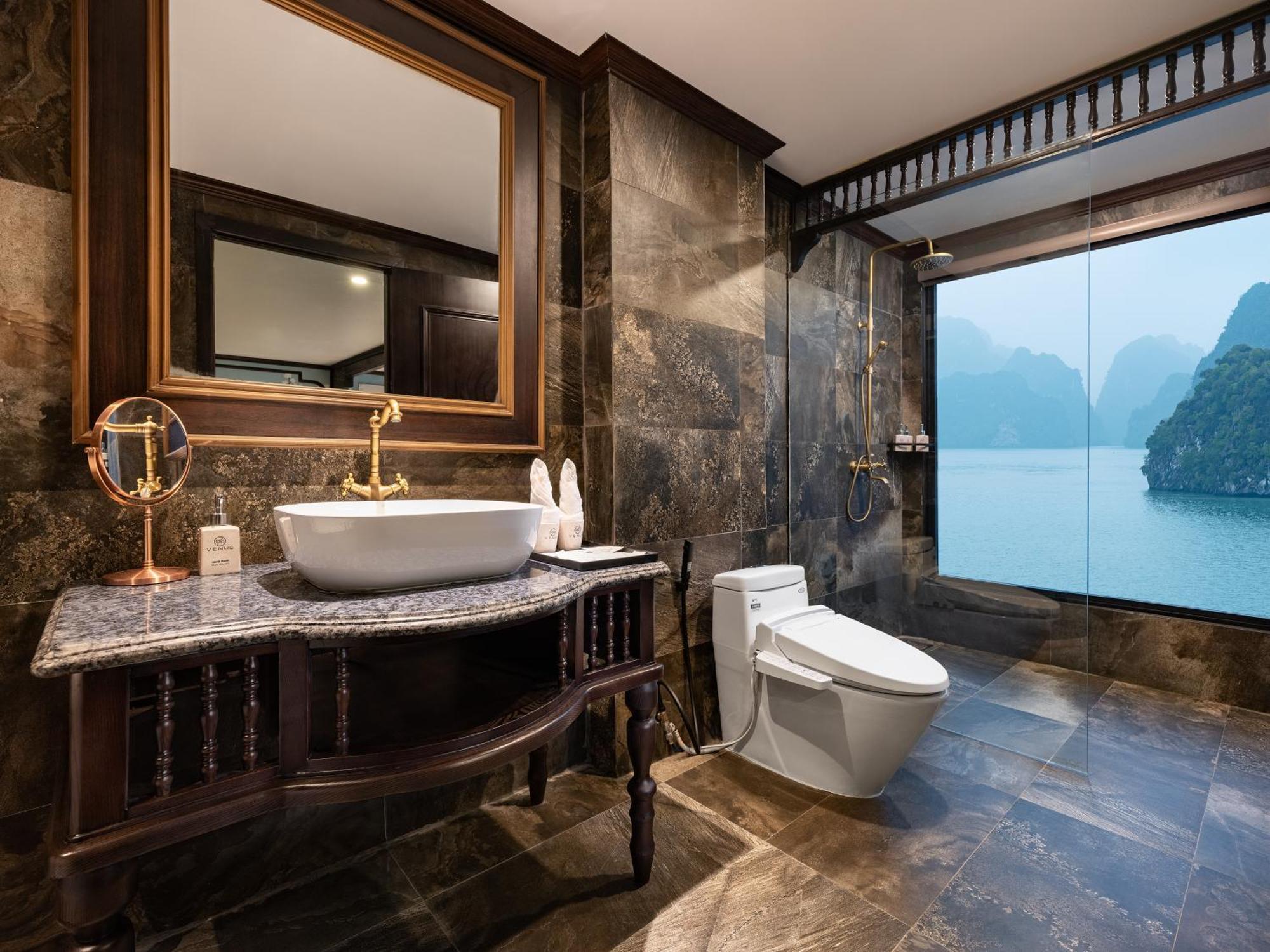 Hotel Era Premium Cruises Halong Ha Long Exteriér fotografie